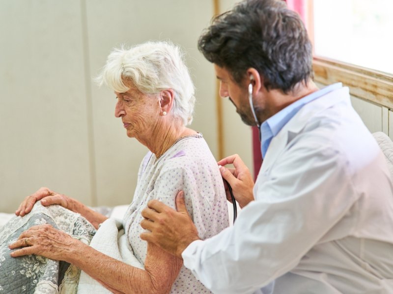 Hospice-palliatív szolgálat